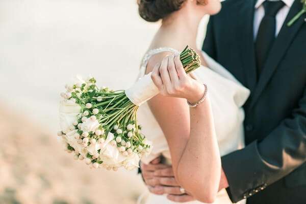 tổ chức đám cưới tại nhà hàng